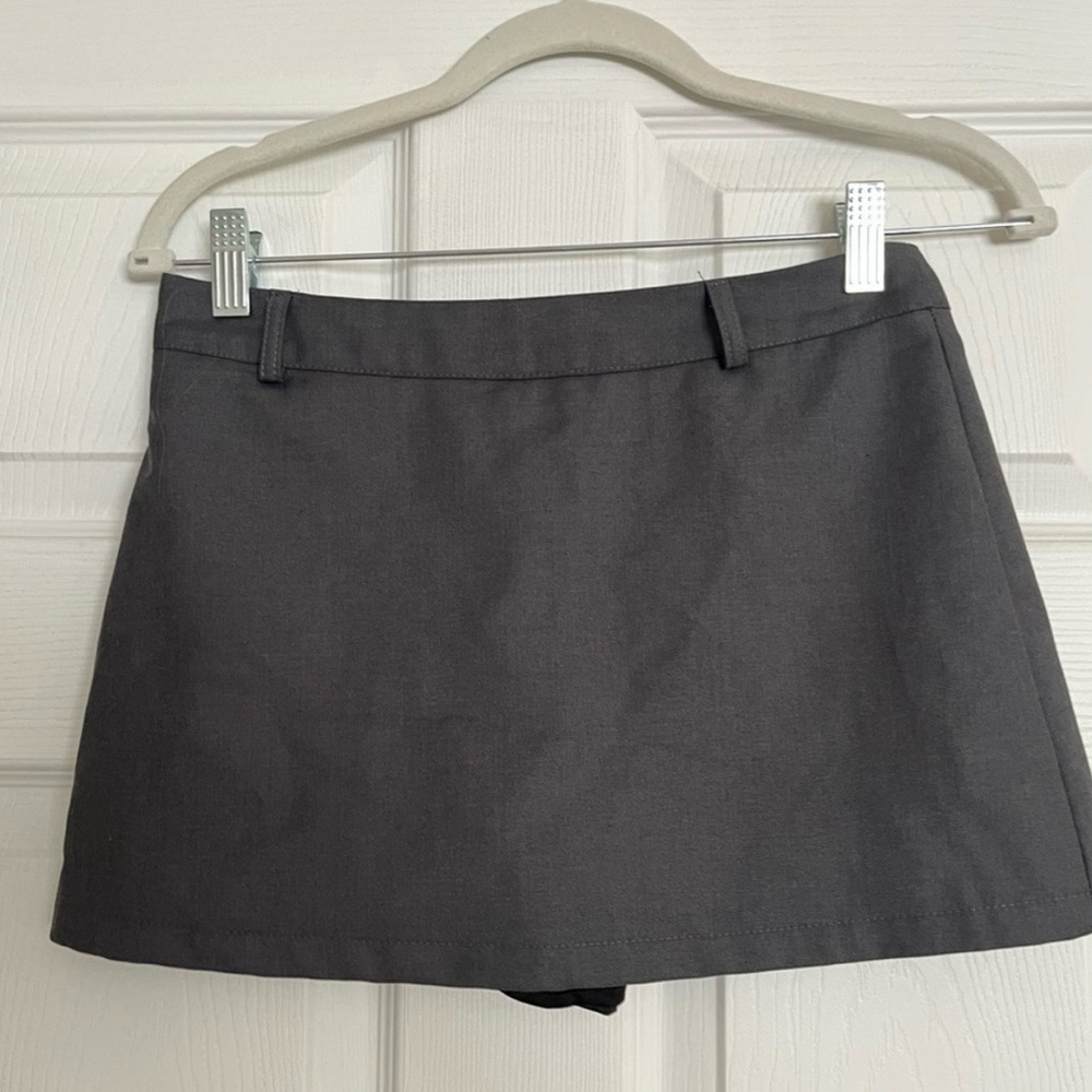 NWT Grey Mini Skirt